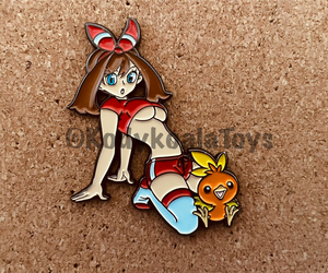 Trainer May and Torchic Pin